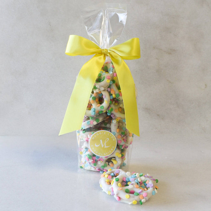 5oz White Chocolate Pretzels with Spring Decorations
