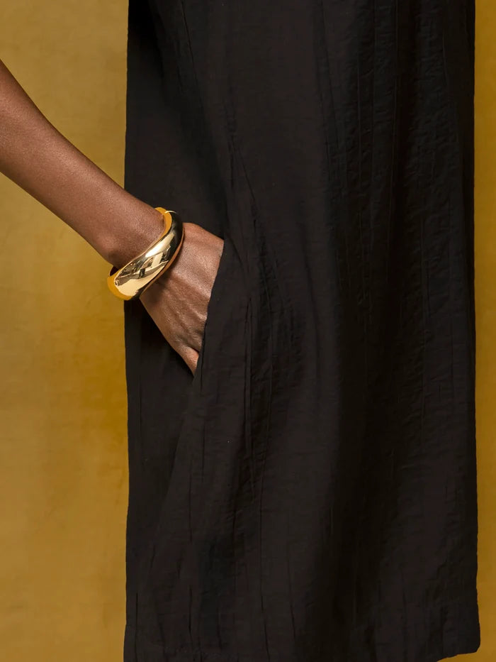Black Gathered Neck Short Dress
