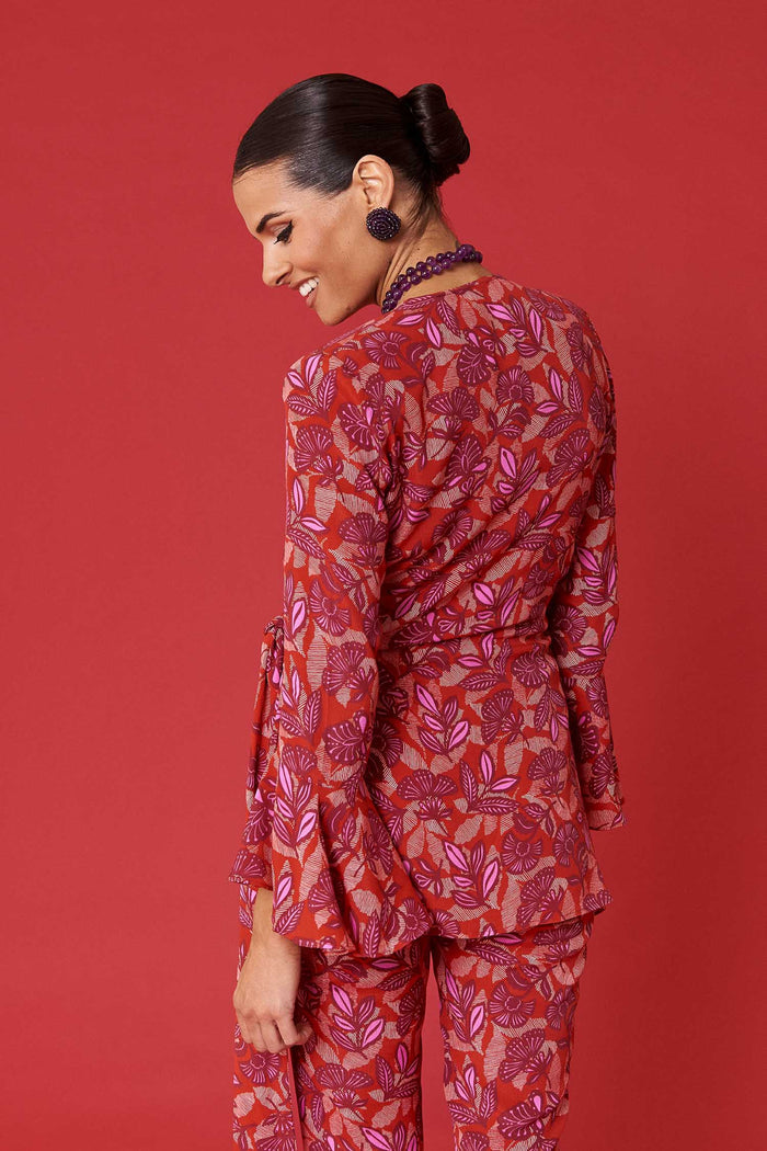 Pantalón Agatha Manila coral de Lady Pipa para invitada de boda.