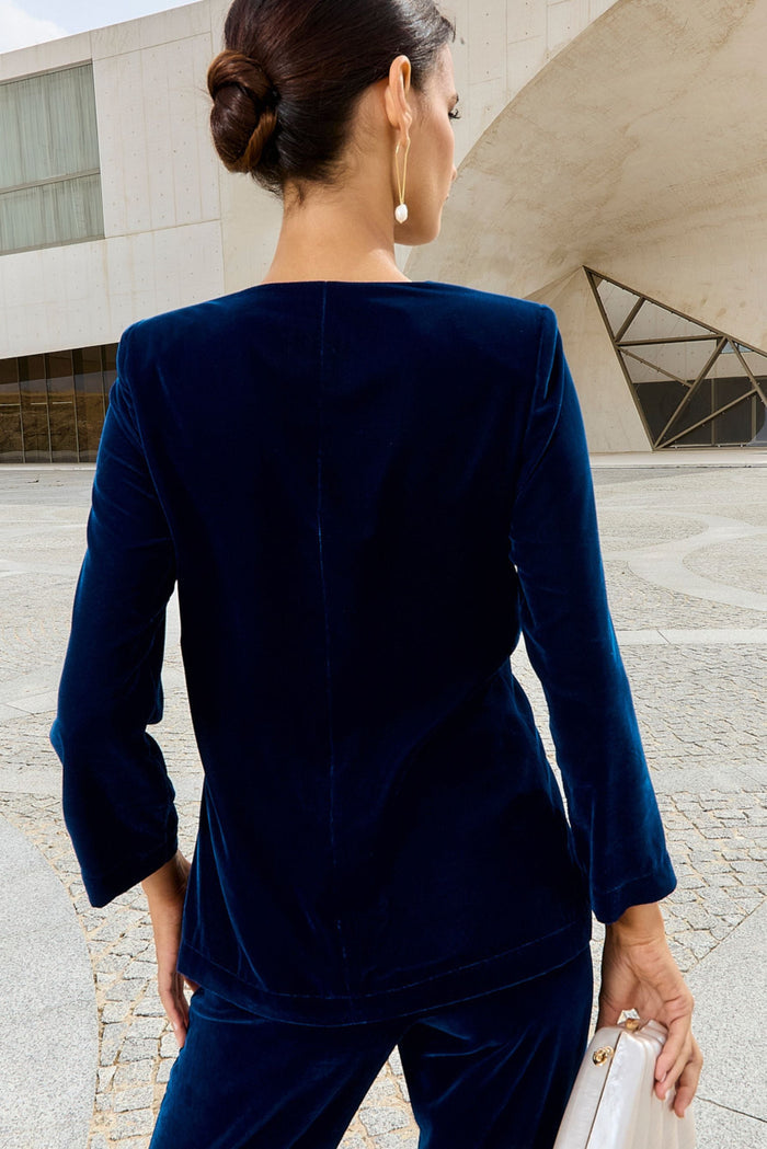 Blazer Boreal Azul petróleo de manga larga ceñido de Lady Pipa para invitada de boda de noche.