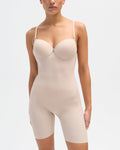 Body multiposición Nude de Lady Pipa para llevar bajo vestidos de invitada.