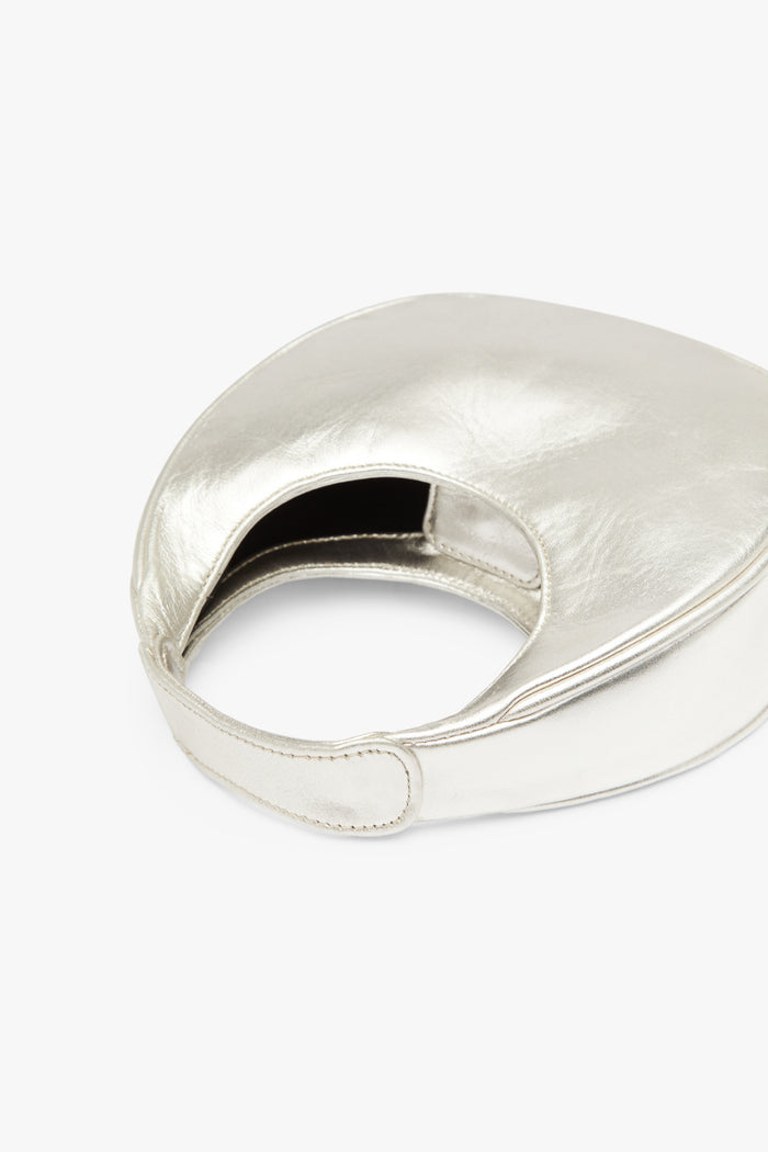 Bolso Eclipse Plata de Lady Pipa para completar looks de invitada.