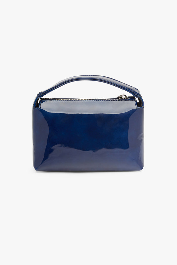 Bolso Sonora Marino de Lady Pipa para completar looks de invitada.