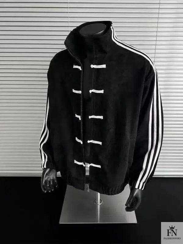 Black / M