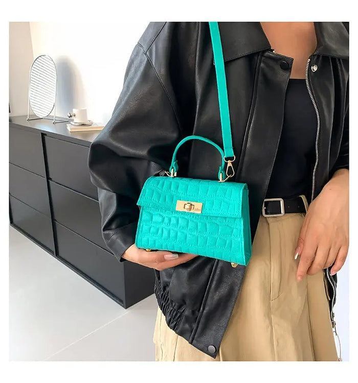 Wavy Textured Lady Handbags fashionnsio