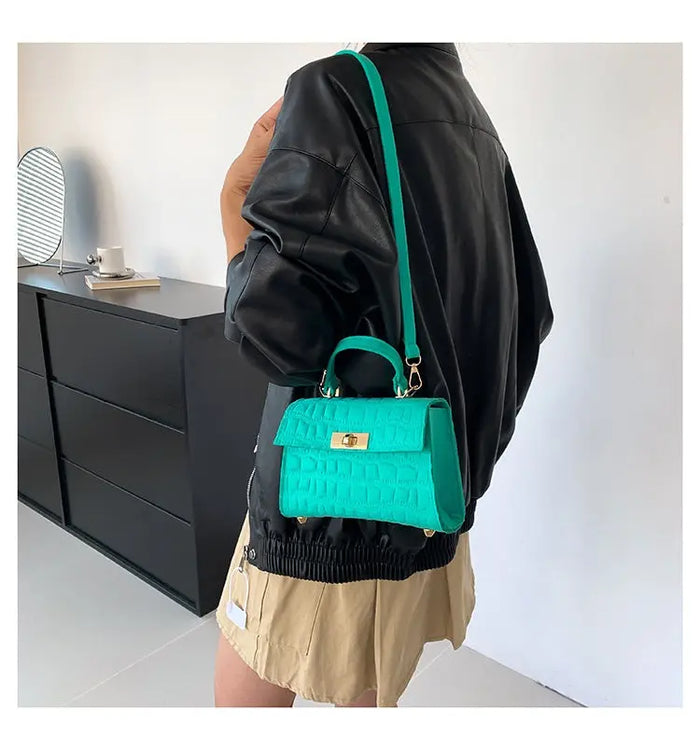 Wavy Textured Lady Handbags fashionnsio