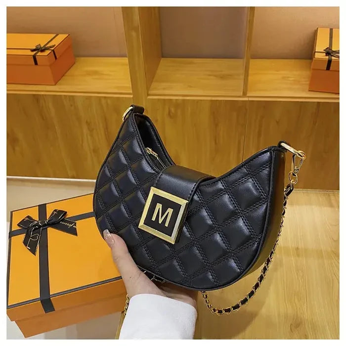 Crescent Chain Sling Bags fashionnsio