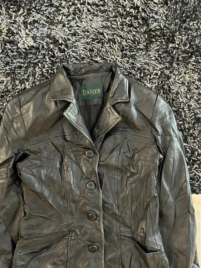 DANIER Leather jacket | WOMEN| Winterwear|Streetwear