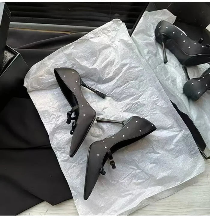 Diamond Studded Bow Pointed Heels - Fashionnsio