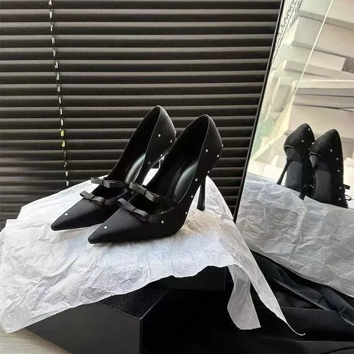 Diamond Studded Bow Pointed Heels - Fashionnsio