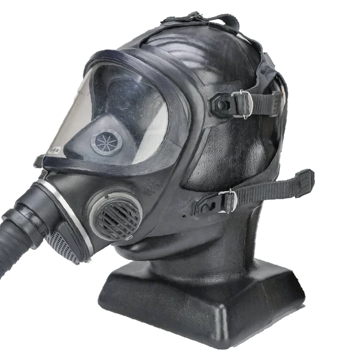 Dräger Respirator w/ Pouch - Film Production Used - Collectables & Rarities