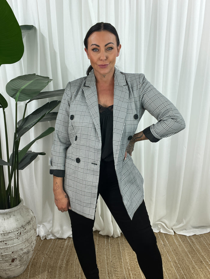 Dutchess Blazer
