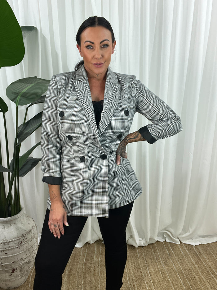 Dutchess Blazer