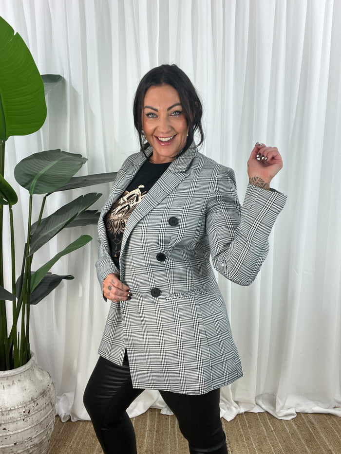 Dutchess Blazer