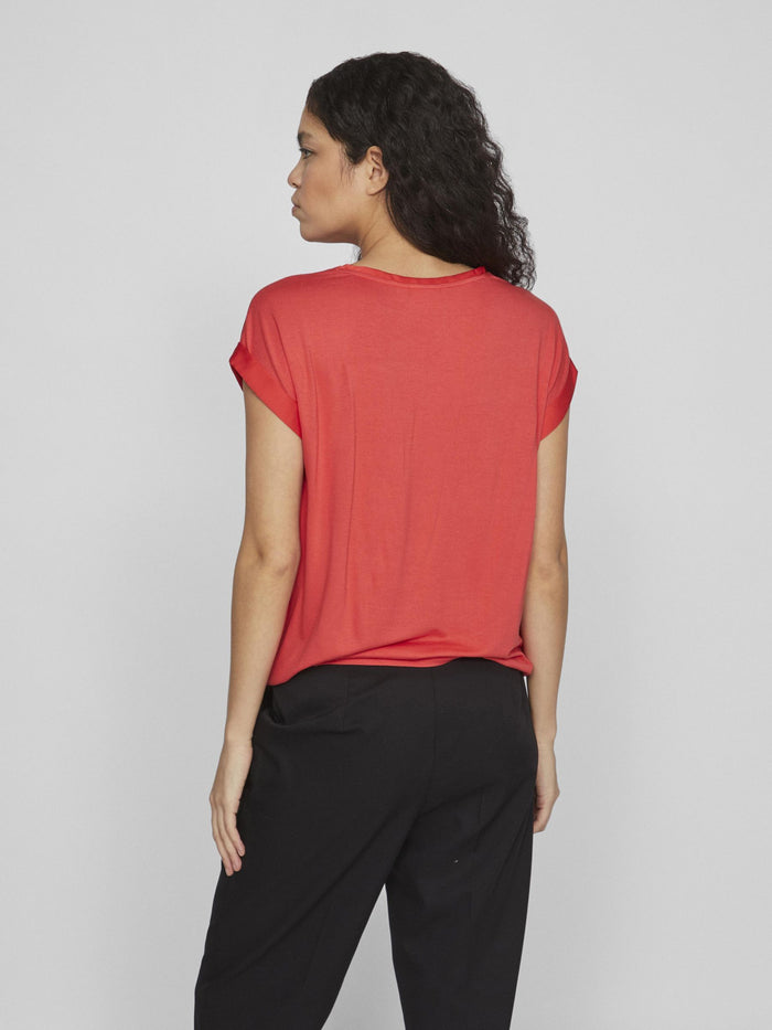 Elle Satin Top (Poppy Red)