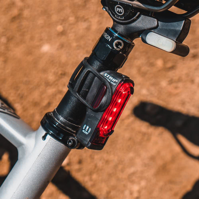 Feu Arrière Vélo LED Lezyne