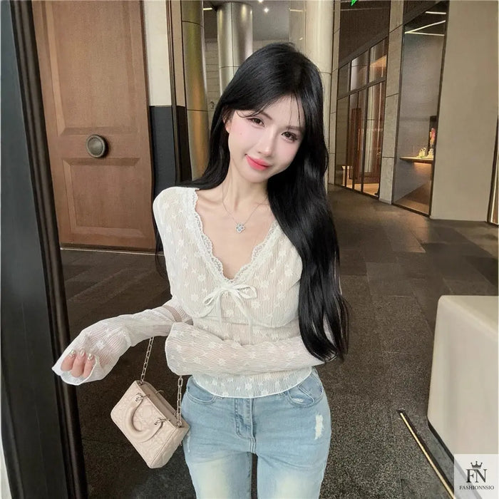 Floral Lace Long Sleeve Top - Fashionnsio