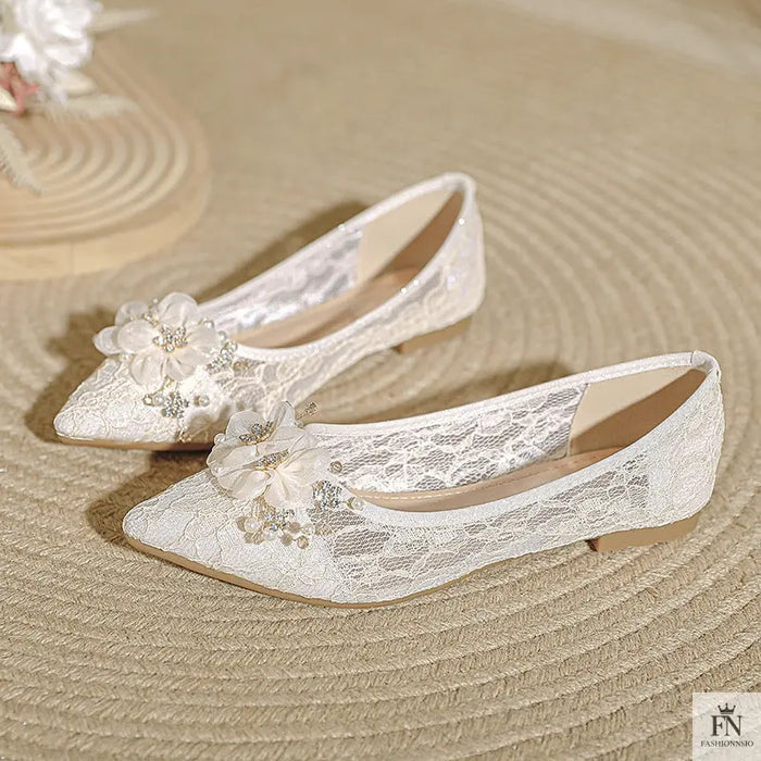 Flower Embellish Lace Belle Flats - Fashionnsio
