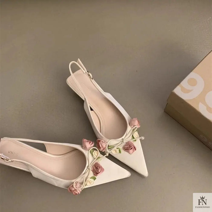 Beige / 35