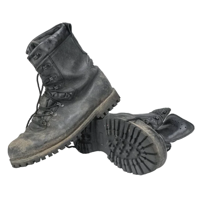 German Army Model 2000 Combat Boots, Item 2 - Film Production Used - Collectables & Rarities
