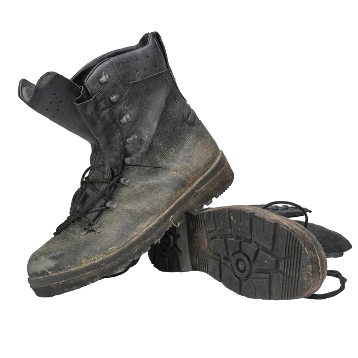 German Army Model 2000 Combat Boots - Film Production Used - Collectables & Rarities