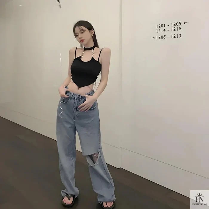 Halter Chain Hollow Crop Top - Fashionnsio