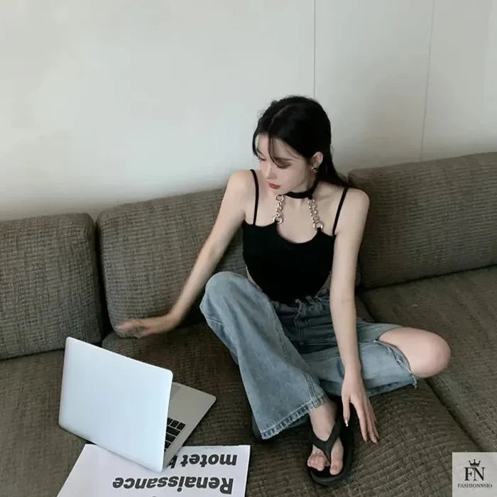 Halter Chain Hollow Crop Top - Fashionnsio