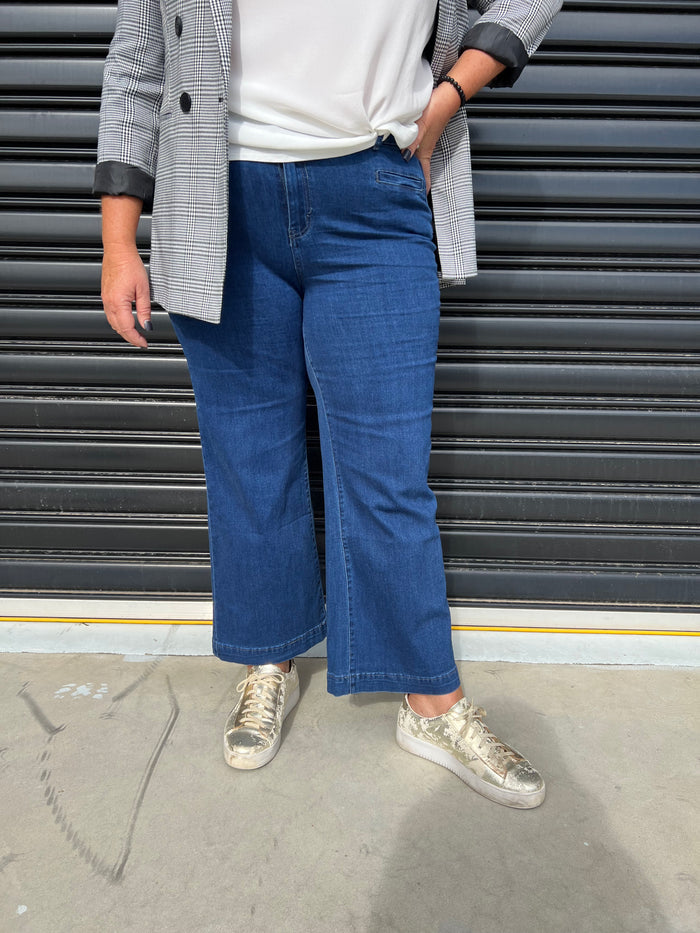 18 / Navy Blue
