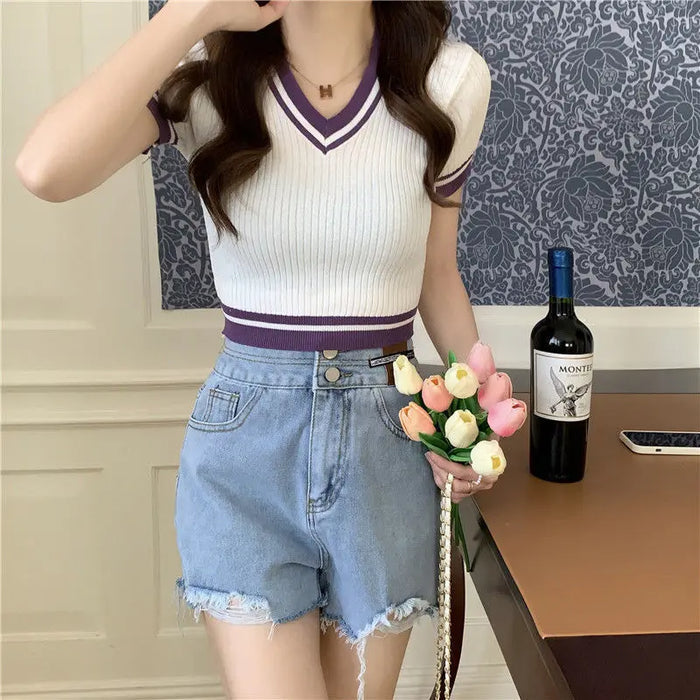 Knitted V-neck Crop Top fashionnsio