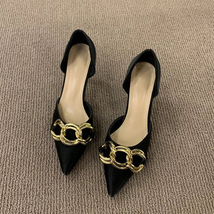 Black / 35