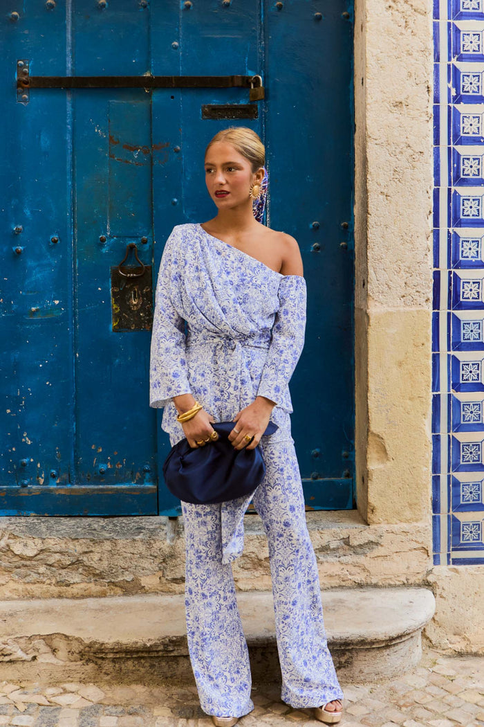 Pantalón Coimbra Évora de Lady Pipa para invitada de boda.