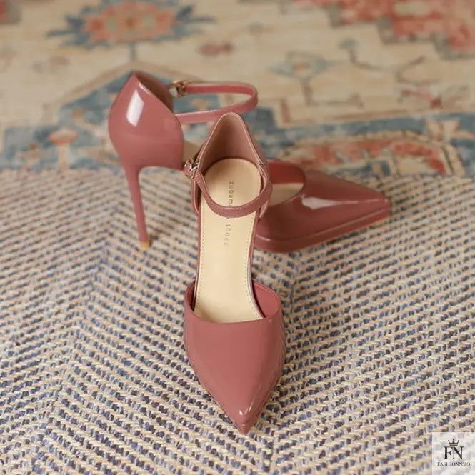 Patent Leather Platform Pointed High Heels - Fashionnsio
