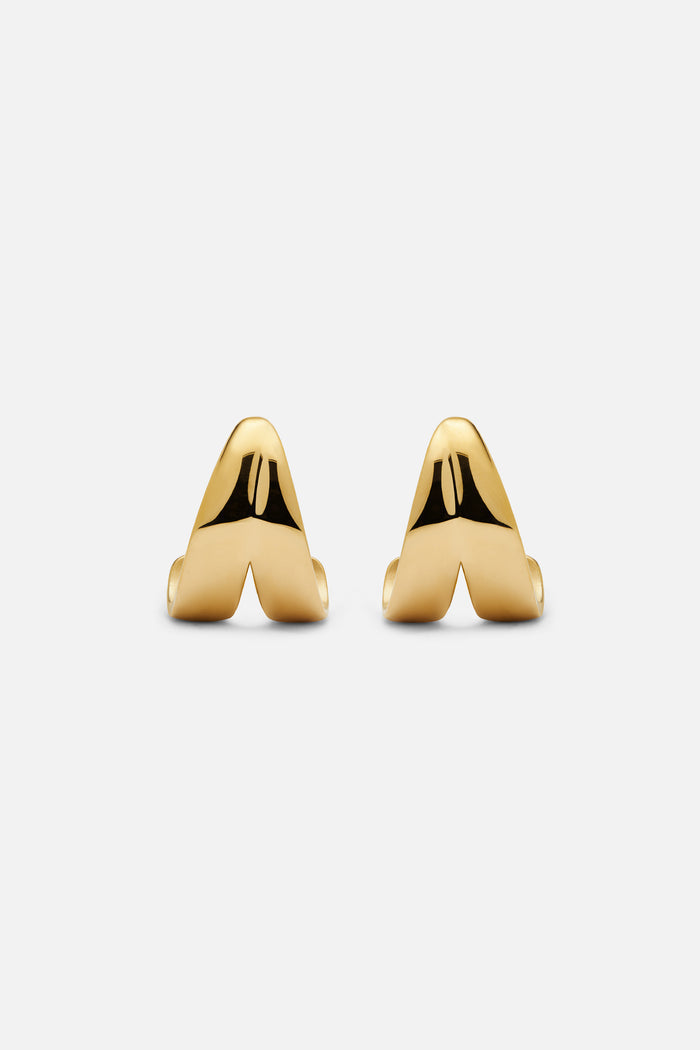 Pendientes Doble Aro Dorado en Lady Pipa para completar looks de invitada.