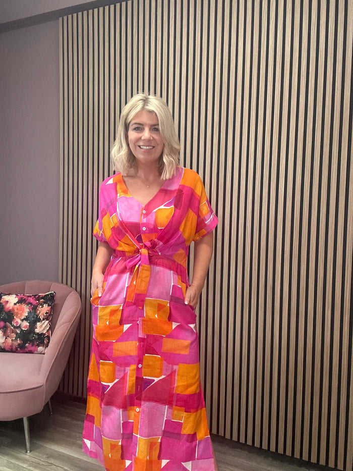 Perrine Short Sleeve Button Dress (Geo Pink)