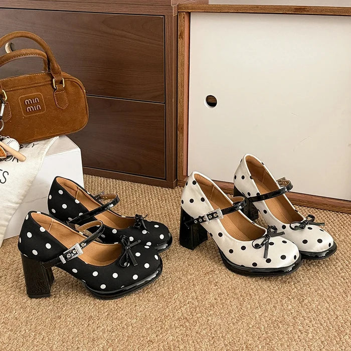 Polka Dot Bow Block Heels - Fashionnsio