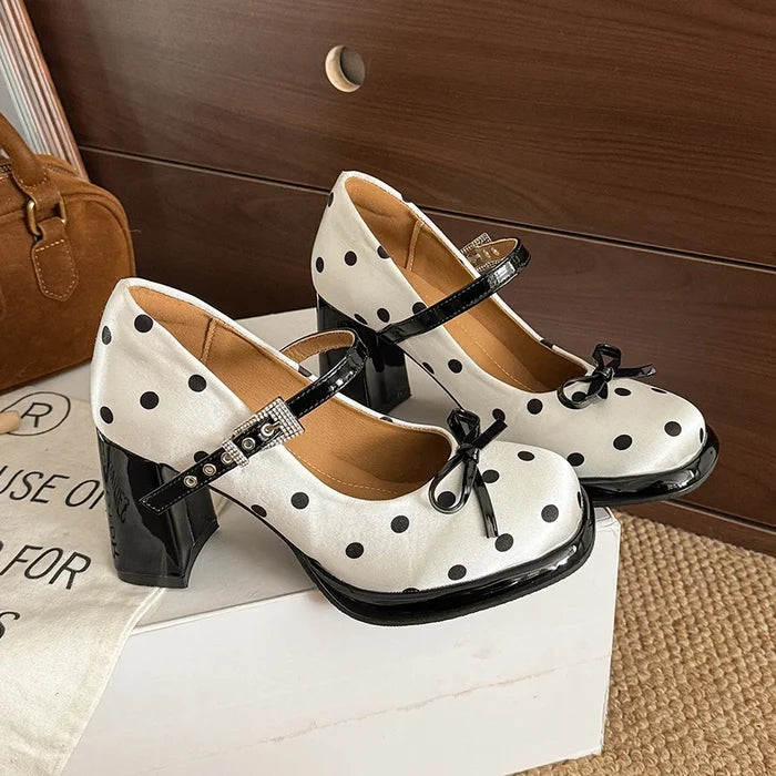 Polka Dot Bow Block Heels - Fashionnsio