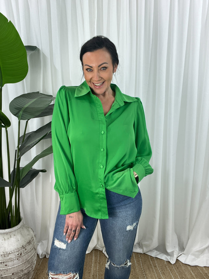 8 / Green