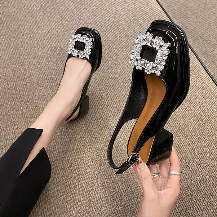 Black / 34