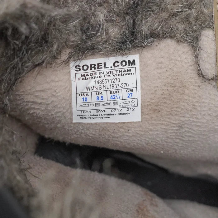 Sorel Tofino Women's Cold Weather Boots - Film Production Used - Collectables & Rarities