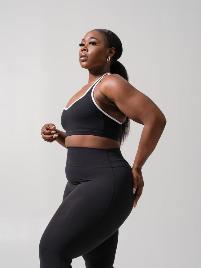 Sweetheart Nubre Sports Bra - Onyx Black and White