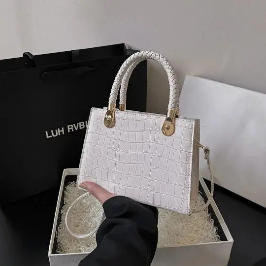 Textured Fashionable Tote Handbags fashionnsio