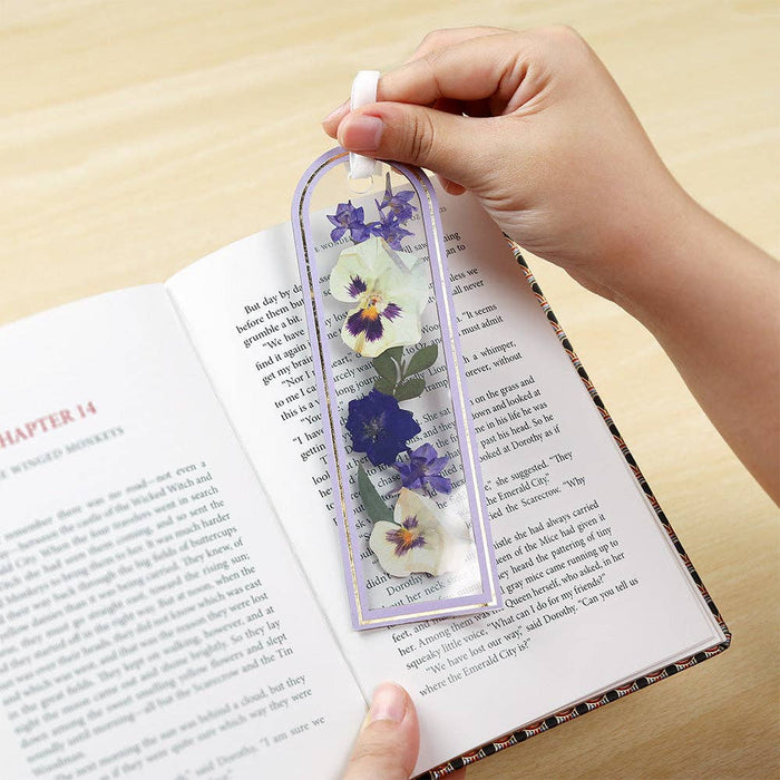 True Classic Petal Pressed™ Bookmark Card 5x7"