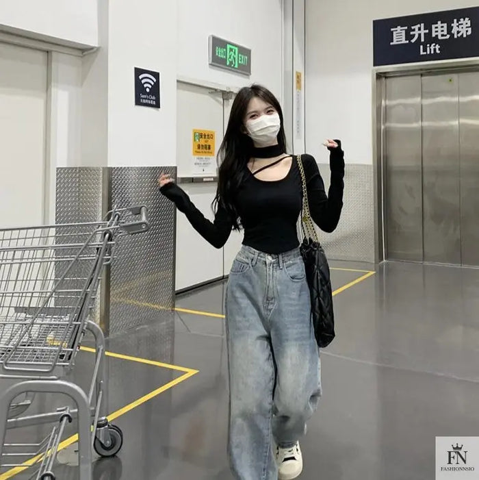 Turtle Neck Cut Out Crop Top - Fashionnsio