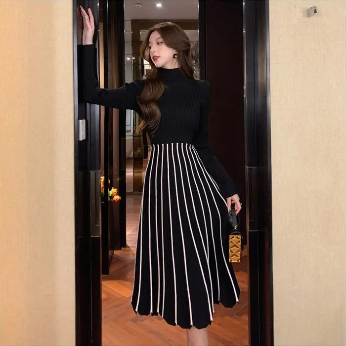 Turtleneck Striped Pleated Dress fashionnsio