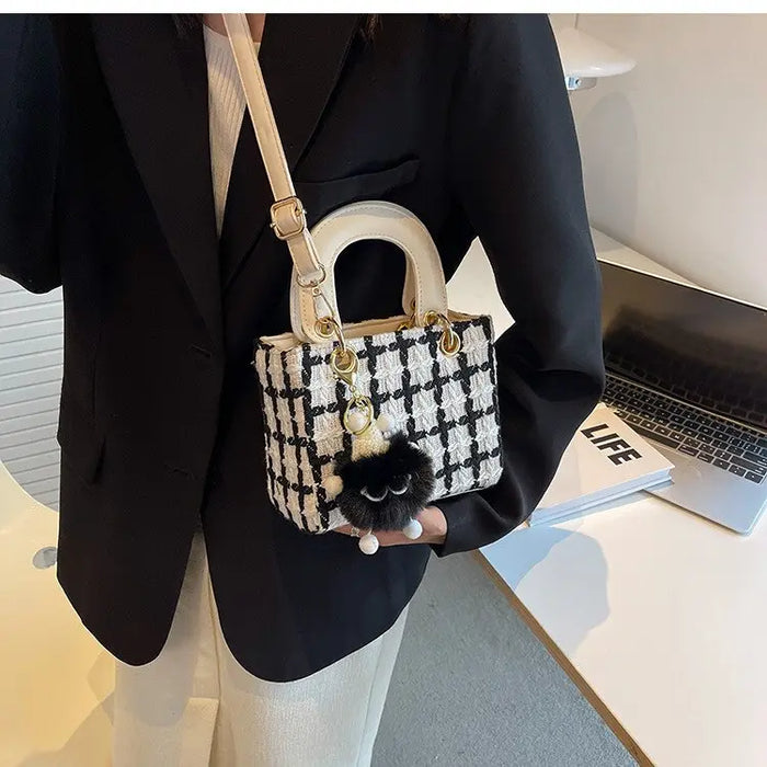 Tweed Tote Handbags fashionnsio