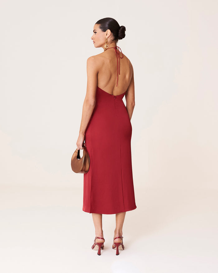 Vestido Clara Cereza midi halter de Lady Pipa para invitada de boda.