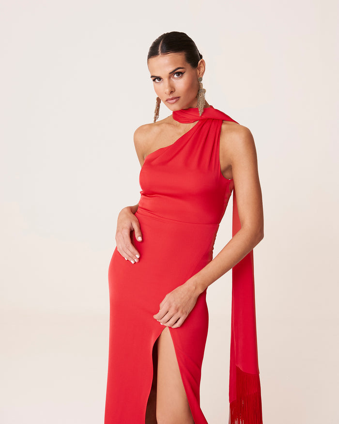 Vestido Luna Rojo maxi asimétrico de Lady Pipa para invitada de boda de noche.